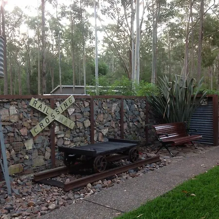 Mistinthegumtrees Eco Luxury Cabins Cooranbong Exterior photo