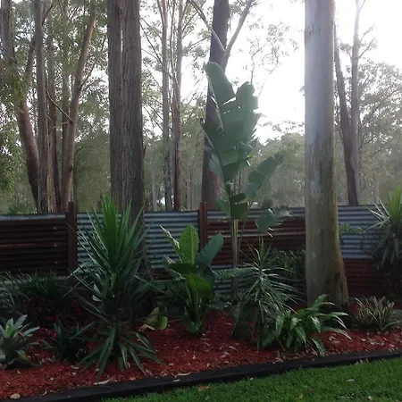 Mistinthegumtrees Eco Luxury Cabins Cooranbong Exterior photo